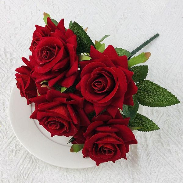 Flores decorativas Decoração de casamento Seda artificial Buquê de rosas Nupcial Mão segurando flor Casa Sala de estar Jardim Vermelho Rosa Decoração falsa