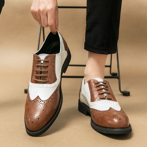 Scarpe brogue da uomo Scarpe eleganti con punta tonda con lacci Business Marrone Nero Bianco Fatto a mano Taglia 38-48 Spedizione gratuita