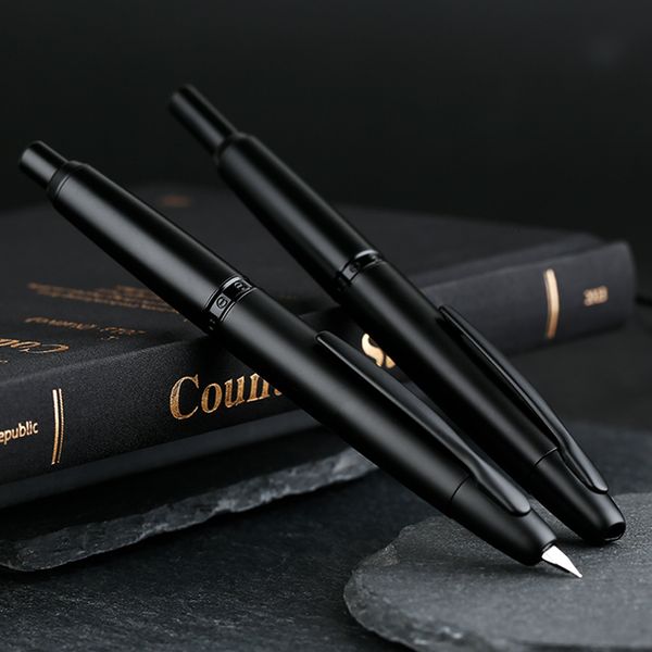 Фонтановые ручки матовой черный маджон A1 Press Fountain Pen Perntable Fine Nib 0,4 мм металлическая чернильная ручка с преобразователем для написания 230704