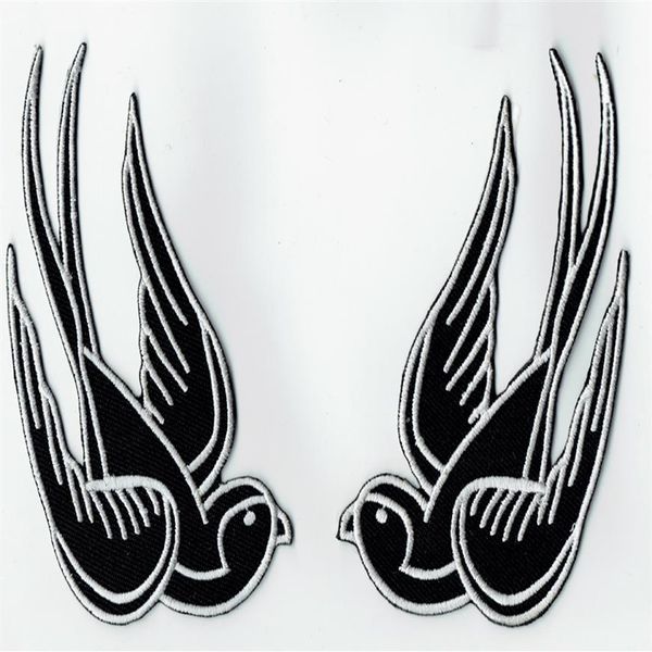 Cool Black Tattoo Sparrow Swallow Patch ricamata in ferro su Motorcycle Biker Patch Iron On Abbigliamento Emo Punk Patch 4 25 2 6283g