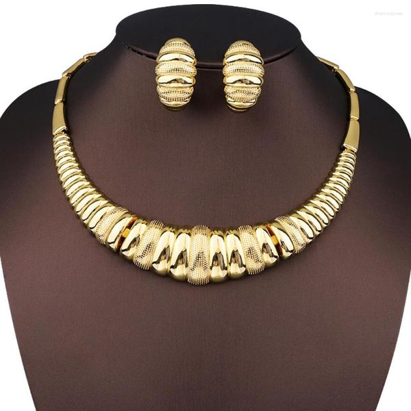 Halskette Ohrringe Set Nigeria Gold Farbe Luxus Einfache Arc Dot Design Schmuck Dubai Frauen Geburtstag Party Täglichen Zubehör