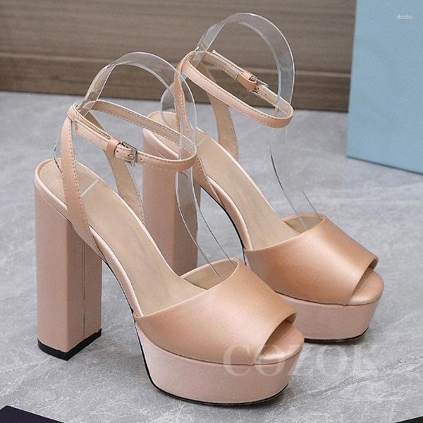 Scarpe eleganti Donna Tacchi altissimi Estate Bocca di pesce Design a testa tonda Sandali da banchetto Piattaforma artigianale di alto livello Pompe da donna