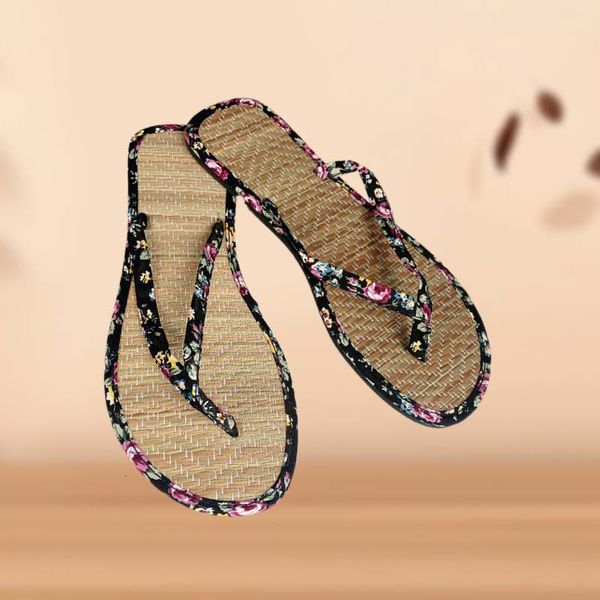 Hausschuhe Damen Strohmatte Mode Blumenriemen Flache Flip-Flops 2023 Sommer est Freizeit Rattan Gras Weben Home 230704