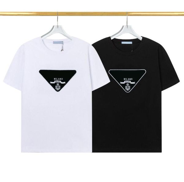 Mulheres masculinas T Summer Men T-shirts Padrão frontal Top Designer Tees com letras Bordado Camise