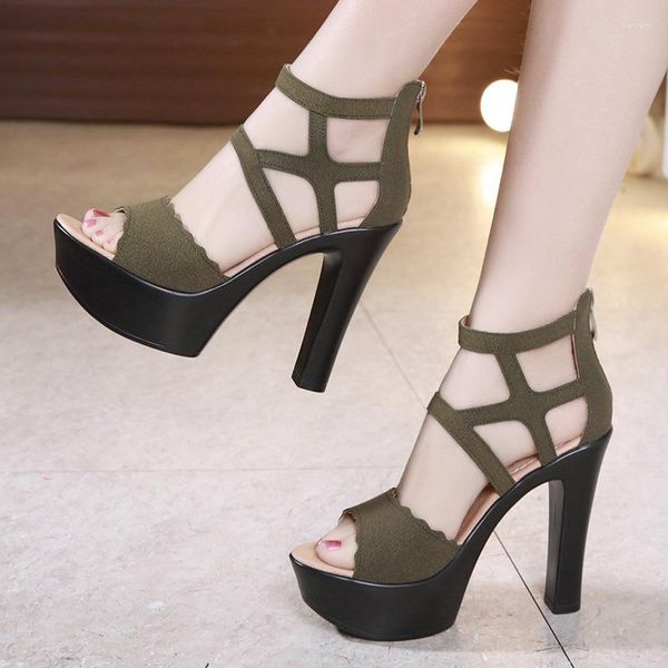 Sandalen Kleine Größe 32-43 Block High Heels Gladiator 2023 Sommer Damen Flock Wildleder Plateauschuhe Elegant für Büromodell