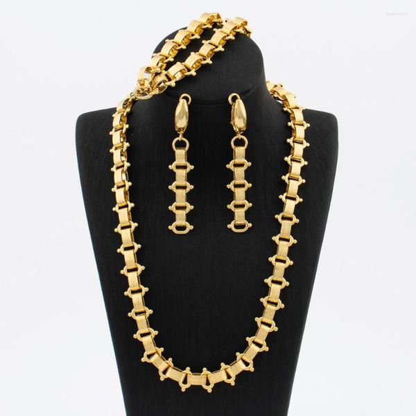 Серьги ожерелья устанавливают 18 -каратные золотые украшения с подарочной коробкой для женщин для женщин свадебная цепочка африканская невеста роскошная браслет