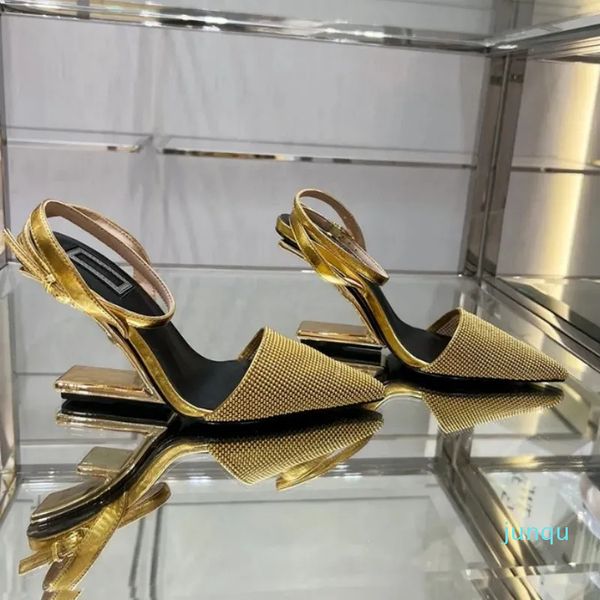 Sandali con tacco alto Designer di lusso scarpe col tacco alto donna sexy Baotou fibbia filettata tacchi cavi sandali formali di fascia alta oro 8 cm abito da sposa pizzo da ragazza che balla