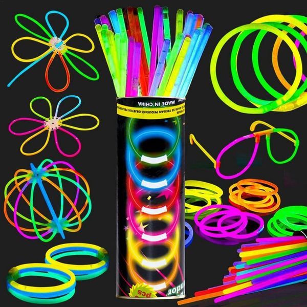 LED Light Sticks Glow Bulk Glowsticks Stick Bracciali Collane In The Dark Neon Party Pasqua Natale Forniture per Halloween 230705