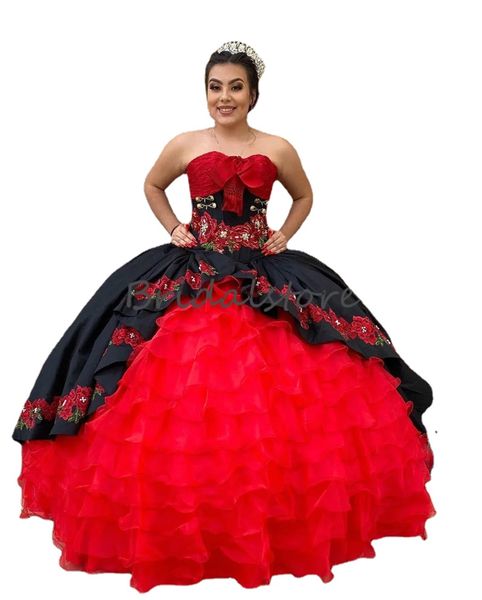 Vintage Charro mexikanische Quinceanera-Kleider, schwarz, elegante Organza-Rüschen, Gothic-Punk-Abschlussballkleider, Applikationen, Schnürung, süßes 16-Kleid, Festzug, Geburtstagsparty-Kleid