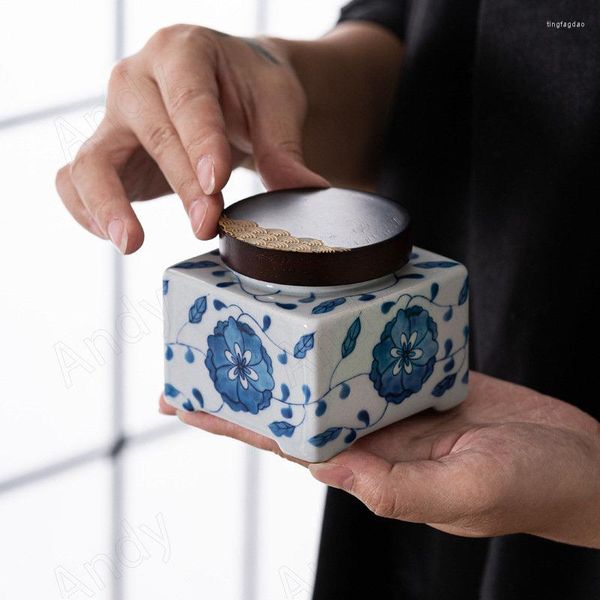 Garrafas de armazenamento Retrô Jarra de cerâmica de mesa Azul e branco Frascos de chá de porcelana Sala de estar Criatividade Organizador de doces Decoração de casa