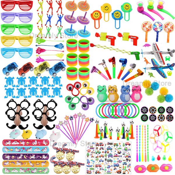 Altre forniture per feste di eventi per bambini Bomboniere giocattoli per bambini Assortimento Giveaway Pinata Filler Bulk Toys Boys Girls Treasure Boxs Birthday Party Supply Gifts 230704