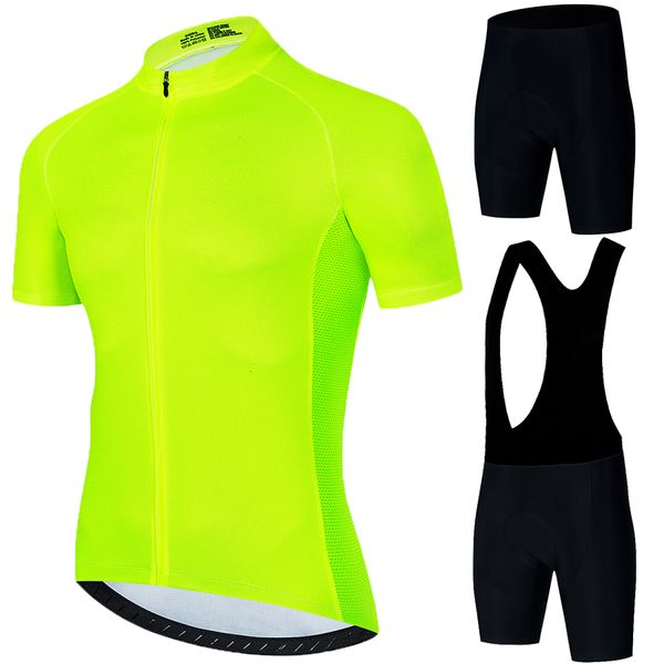 Set di maglie da ciclismo Giallo fluorescente Estate Uomo AntiUV Set Abbigliamento sportivo da corsa traspirante 230706