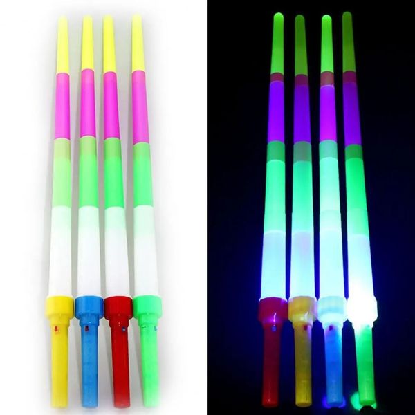4 sezioni estensibili LED colorato lampeggiante bagliore spada giocattolo per bambini lampeggiante bastone luminoso concerto puntelli per feste bar giocattoli luminosi LT0110