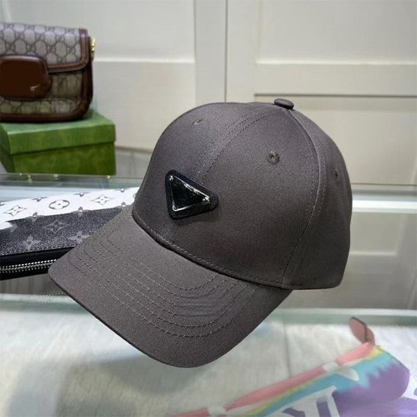 Cappello di design di lusso donna uomo berretto da baseball modello a triangolo rovesciato protezione solare ricamo lettera cappello da camionista in stile hip-hop berretti comodi Dropshipping