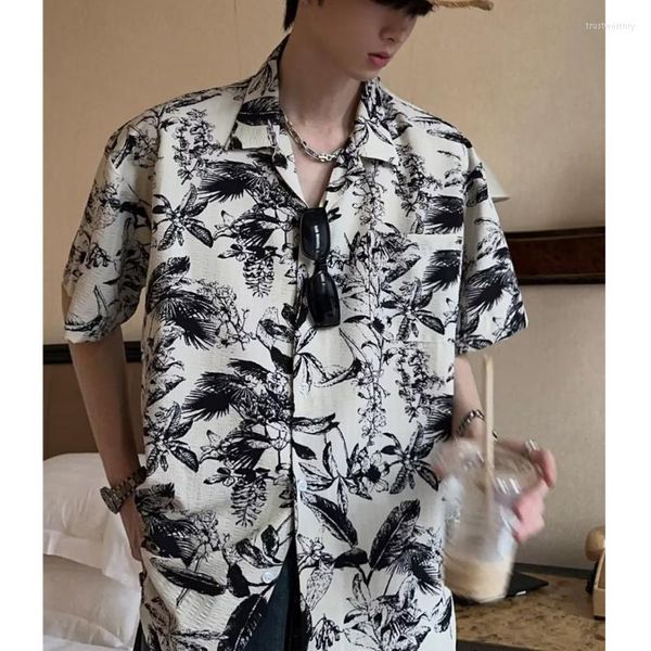 Männer Casual Hemden Japanische Vintage Kubanischen Kragen Hawaiian Print Blumen Hemd Für Männer Kurzarm Strand Harajuku Lose Kleid