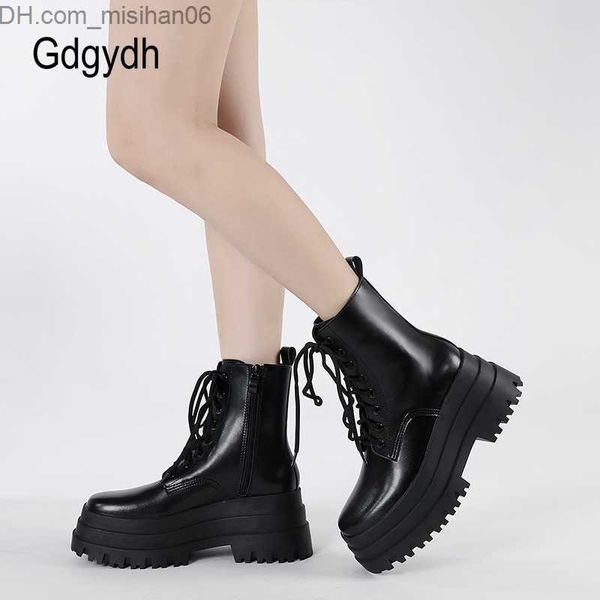 Sapatos sociais Gdgydh Botas de combate femininas de renda Botas de perna pequena salto baixo atarracado plataforma alta botas confortáveis zíper lateral preto Z230711