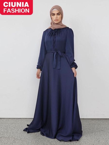 Abbigliamento etnico Donna musulmana in raso elegante Abaya Dubai Polsini elastici con orlo grande Abiti lunghi Turchia Abito da sera mediorientale Islamico