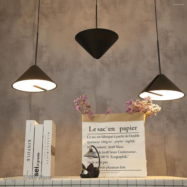 Lampade a sospensione Nordic Modern Luci a LED affusolate multi-angolo Soggiorno Camera da letto Cucina Lampade a sospensione Apparecchi di illuminazione per decorazioni per ristoranti