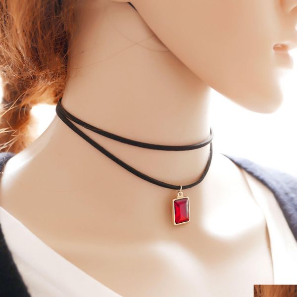 Chokers New Mtilayer Black Imation Кожаный кожурный колье Готический цепь шарм драгоценный подвеска для женщин