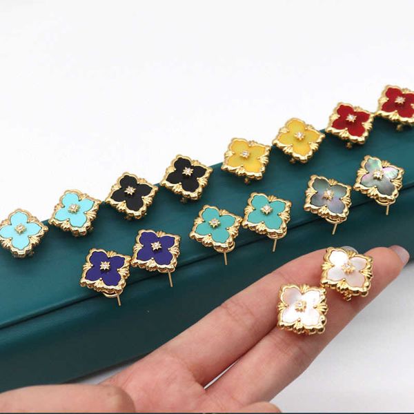 Orecchini a bottone di design trifoglio italiano di moda per donna Orecchini a clip con conchiglia in oro semplice vintage retrò su orecchini per feste
