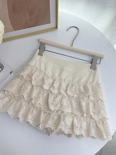 Gonne A-line Vita alta Donna Mini 2023 Summer Lace Jacquard Design Patchwork Gonna femminile Vintage Irregular Ruffle Chic