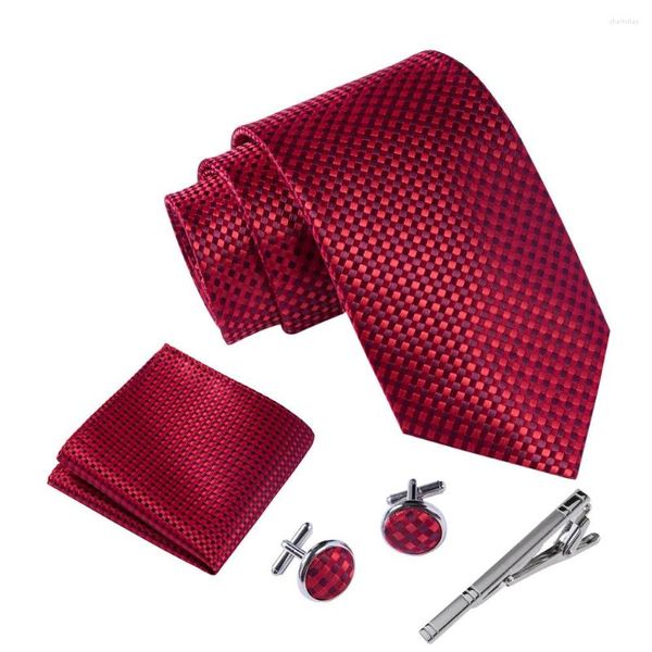 Papillon Ikepeibao Uomo Classic Red Plaid Hombre Cravatta Set con Hankie Gemelli in metallo Clip Set Camicia Accessori Fit Wedding Wholesale