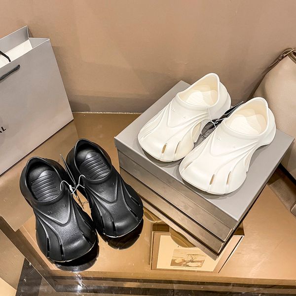 Sandálias de grife sandálias de luxo sapatos masculinos design de letra Chinelos leves respiráveis temperamento estilo versátil Vem com uma caixa de presente saco de pó tamanho 40-45