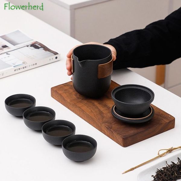 Hosen Keramik -Porzellan Kung Fu Tee Set Tea -Tee -Topf und Tasse Set tragbares Topf und vier Tassen Reise Tee Set Teapot Teetasse