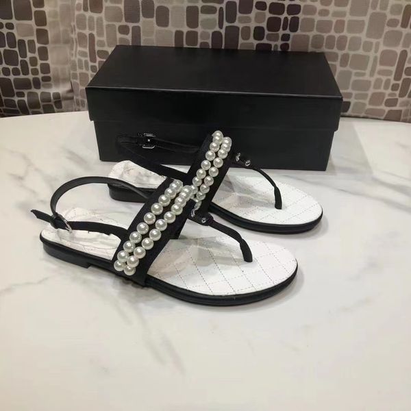 Sandálias femininas PEARL de marcas Paris, verão, fundo macio, moda, sapatos versáteis, 2023, novo designer de luxo, chinelos de borracha, sandálias planas C G