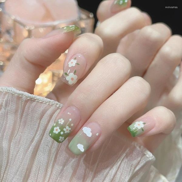 Falsche Nägel 24 Stück mit Kleber Frühlingsgrün Kleine Blumen Design Französische Ballerina Gefälschte Vollacryl-Nagelspitzen zum Aufdrücken