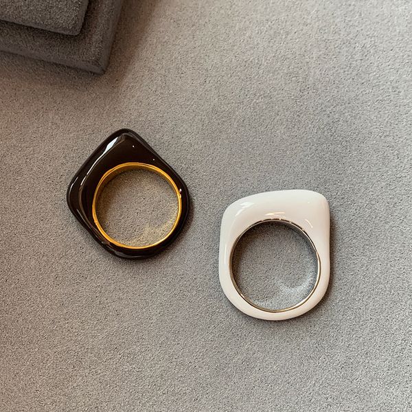 Bandringe Französischer Vintage-Emaille-Creme-Overlay-Ring Ins Blogger's Same High-End-Nischendesign-Mode-Charm-Schmuck