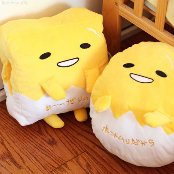 Animais de Pelúcia Recheados Novo Gudetama da Sanrio Brinquedo de Pelúcia Boneca Anime Kawaii Gema de Ovo Irmão Aquece as Mãos Cobrindo Travesseiro Cobertor Combinação Presente de Aniversário L230707