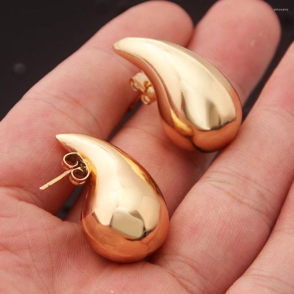 Orecchini pendenti Waterdrop Chunky per le donne Leggero placcato oro liscio Hollow Tear Drop Earring Jewelry Gift