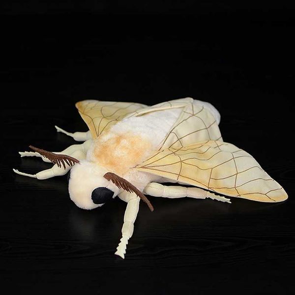 Animais de Pelúcia Recheados Silk Moth Alta Fidelidade Silkworm Cute Plushie Fly Brinquedos de Pelúcia Realistas Insetos Animais Simulação Boneca de Pelúcia Brinquedo Kawai Presentes Kid L230707