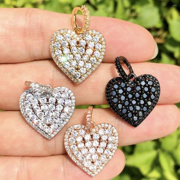 Ciondoli 5 pezzi ciondolo placcato oro con cuore pavimentato di zirconi cubici per gioielli di moda donna che fanno accessori per collana di bracciali