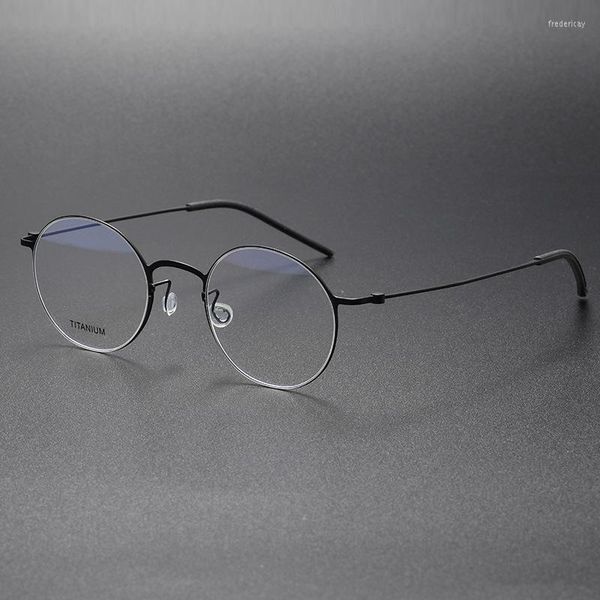 Montature per occhiali da sole Montatura per occhiali in titanio puro 5504 Struttura senza viti Lente per miopia completa