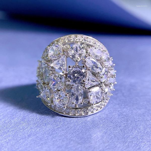 Cluster Rings 2023 Fashion S925 Set completo in argento con anello in pietra a forma di diamante Senso premium europeo e americano