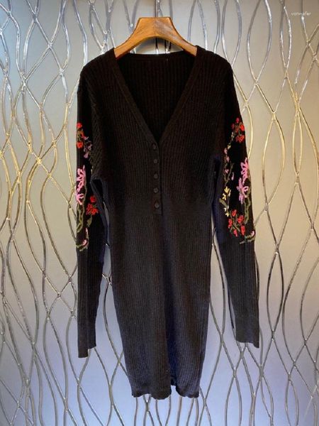 Vestidos casuais de alta qualidade camisola vestido 2023 estilo primavera feminino decote em v estampas vintage túnica botão manga longa malha preta