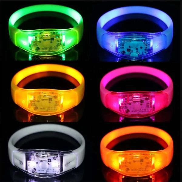 Pulseira LED Light Up Pulseiras Piscando Música Ativada Controle de Som Brilho Pulseira para Festa Bar Luz Noturna Homens Mulheres Presente Infantil