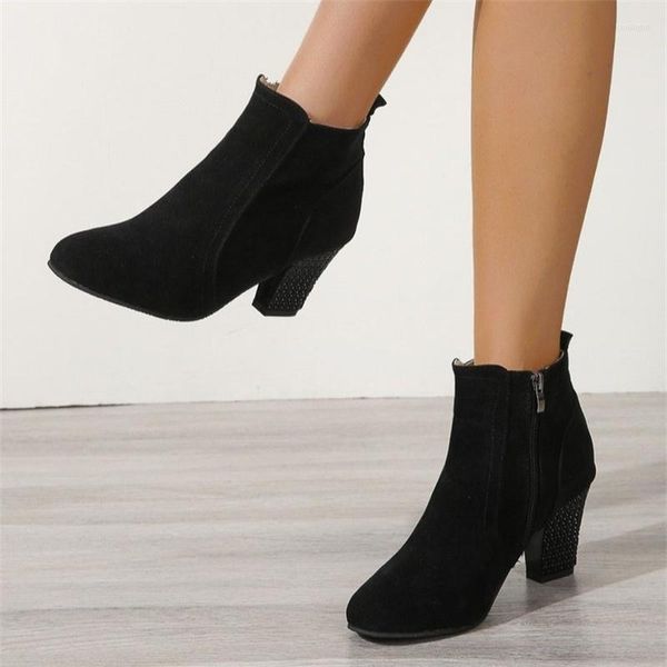 Kleidschuhe 2023 Frauenstiefel Feste Punktzehe Damen Plattform Weibliche Wildleder Leder Booties Knöchel mit dicken Absätzen