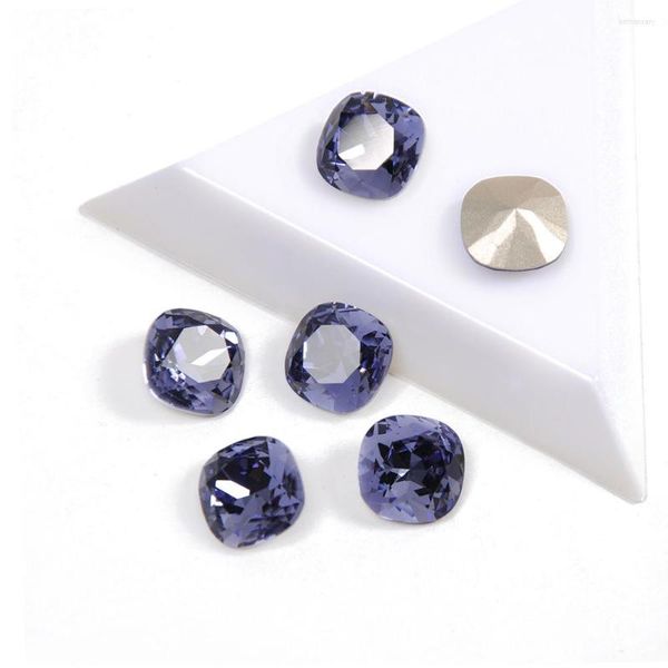 Nail Art Decorações Fashion Crystals Rhinestones Tanzanite Color 3D Strass Almofada Cut Shape Fancy Glass Stones For Nails