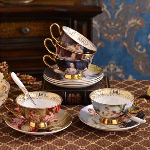 Canecas Conjunto de xícara de café Porcelana Conjuntos de chá Presente de luxo Osso China Cerâmica Café Decoração de casamento Presente de bebidas 230707