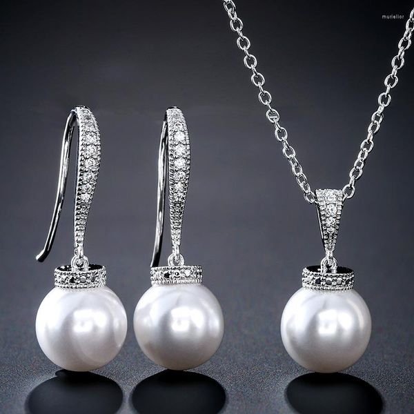 Collana Orecchini Set Gioielli da sposa romantici Set di collane con ciondolo di perle eleganti per le donne Gioielli in zirconi di alta qualità