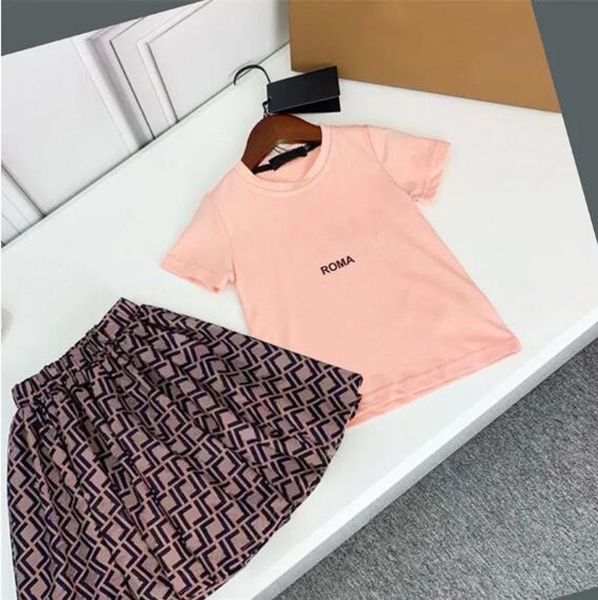 Luxuriöse Designer-Kleidungssets für Kinder, T-Shirt, rosa Kamelrock, Kleid, Anzug, kurz, mit Monogramm, modische Sommer-Kinderschätze für Kinder