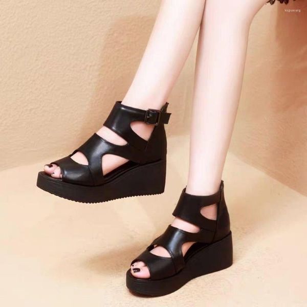 Sandalen Hohe Qualität Weiches Leder PU 2023 Sommer Ferse Plattform Sandale Boot Wedge Peep Toe Damenschuhe Hohl Römischen Schwarz