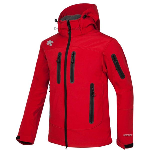 Casacos Masculinos Homens DESCENTE Jaqueta Softshell Casaco Masculino Ao Ar Livre Esportes Casacos Masculino Caminhadas à Prova de Vento Inverno Outwear Jaqueta Soft Shell Preto 1837 Z230710