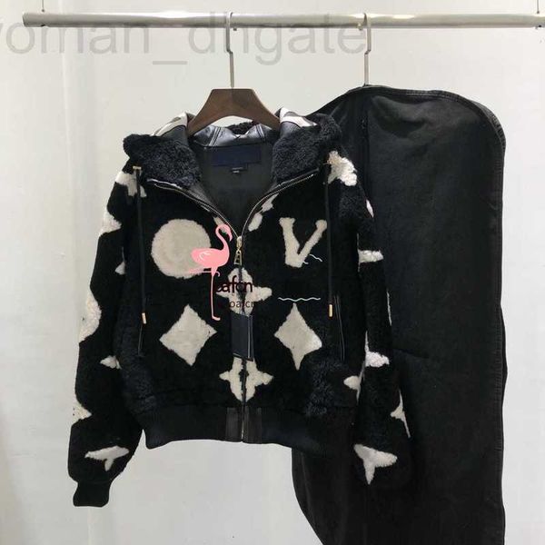 Erkekler Down Parkas Designer Moda Tasarımcı Ceket Vese Açık Kış Jassen Lambskin Deri One Hood Fourrure Manteau 4puk