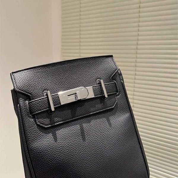 Luxurys Designer Bags Hes Bag Mini Mobile Phone Bag Nose Woc Chain Bags Bolsa Bolsa De Ombro Tote Womens Nova Moda Textura Bloqueio Multifuncional Crossbody Bag