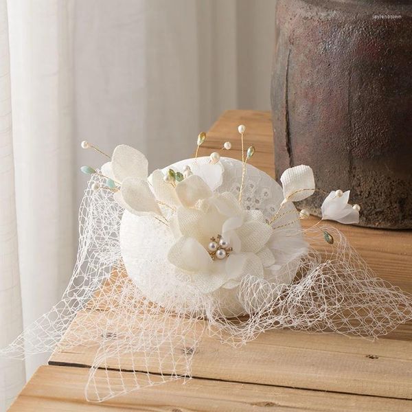 Copricapo da sposa Fascinator Cappello Fermaglio per capelli Pizzo bianco Copricapo da sposa chic Fiore beige Perle Filato netto per copricapo 2023