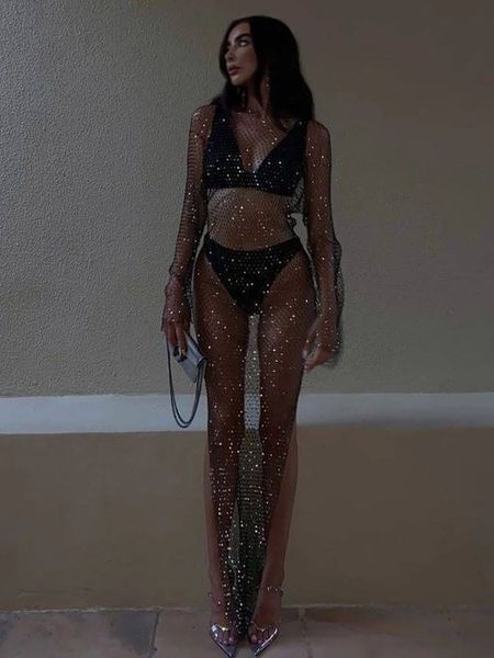 Grundlegende Freizeitkleider, glänzendes Strass-Gitter-Fischnetz-Kleid, langärmelig, O-Ausschnitt, hohles seitliches Schlitzkleid, sexy Strand-Vertuschung, atmungsaktiv, Damen-Vestidos 230710